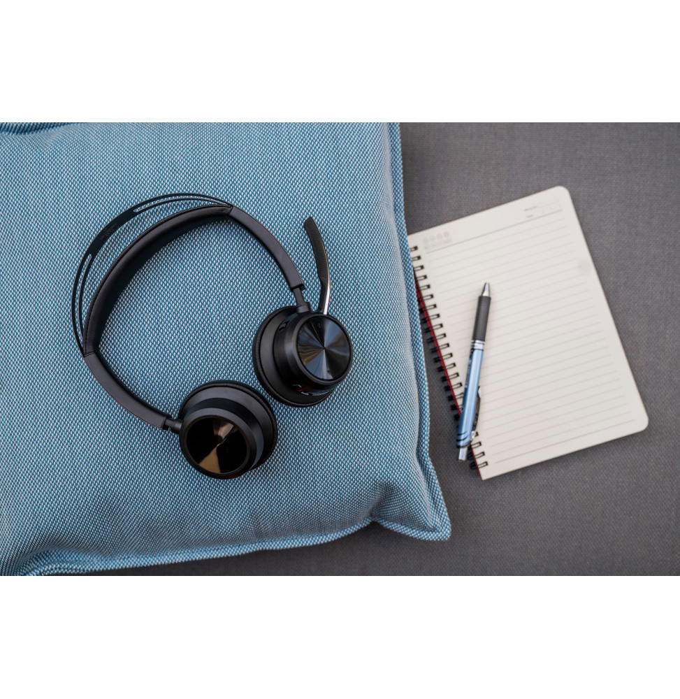 poly-voyager-focus-2-usb-c-c-headset-usb-c-a-adapter-charging-stand-9t9j5aa