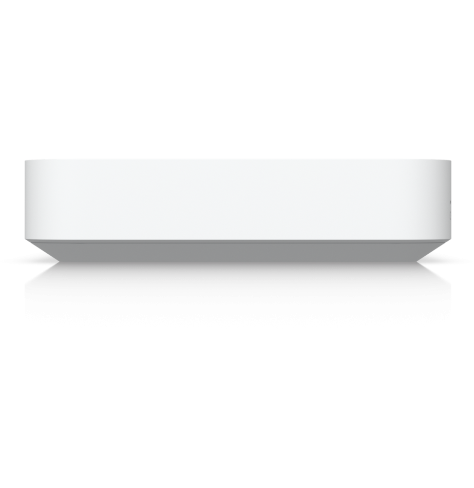 ubiquiti-cloud-gateway-ultra-passerelle-cloud-compacte-ucg-ultra